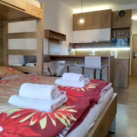 Appartamento Leda Apartmán, Starý Smokovec,