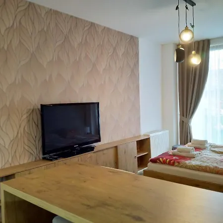 Leda Apartmán, Starý Smokovec, *