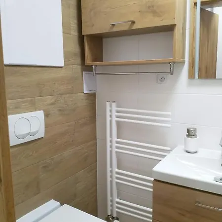 Leda Apartmán, Starý Smokovec, *