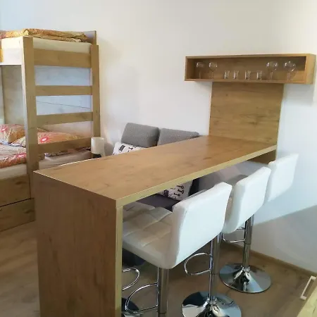 Leda Apartmán, Starý Smokovec, *